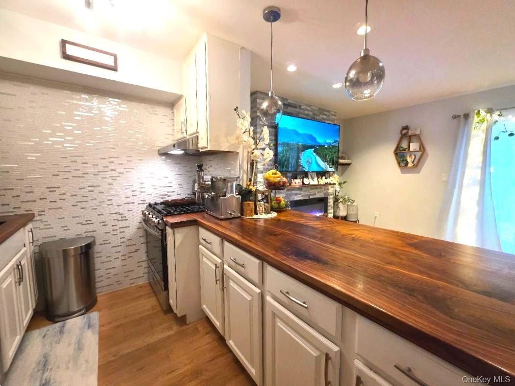 565 Avenue A Unit: 104