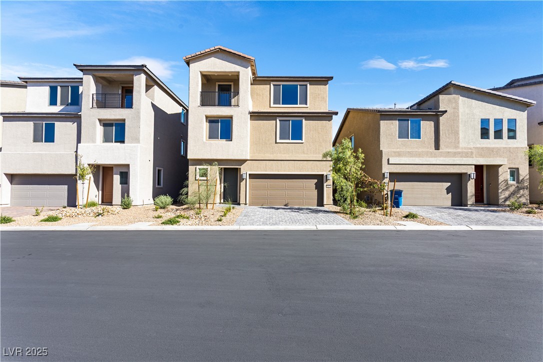 5678 Spring Trellis Street
