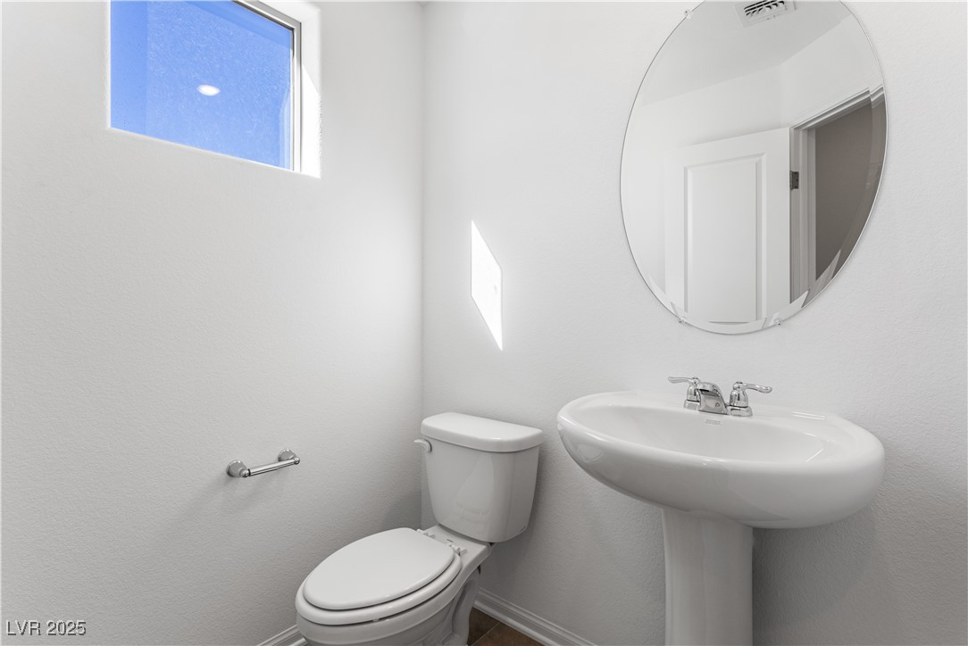 5678 Spring Trellis Street