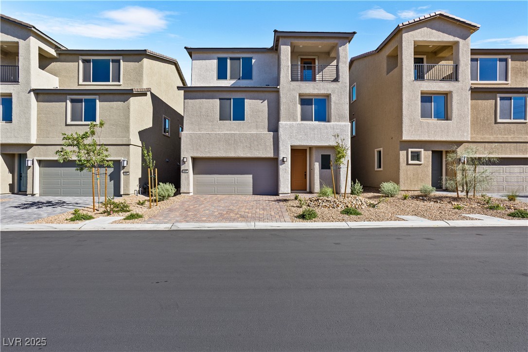 5670 Spring Trellis Street