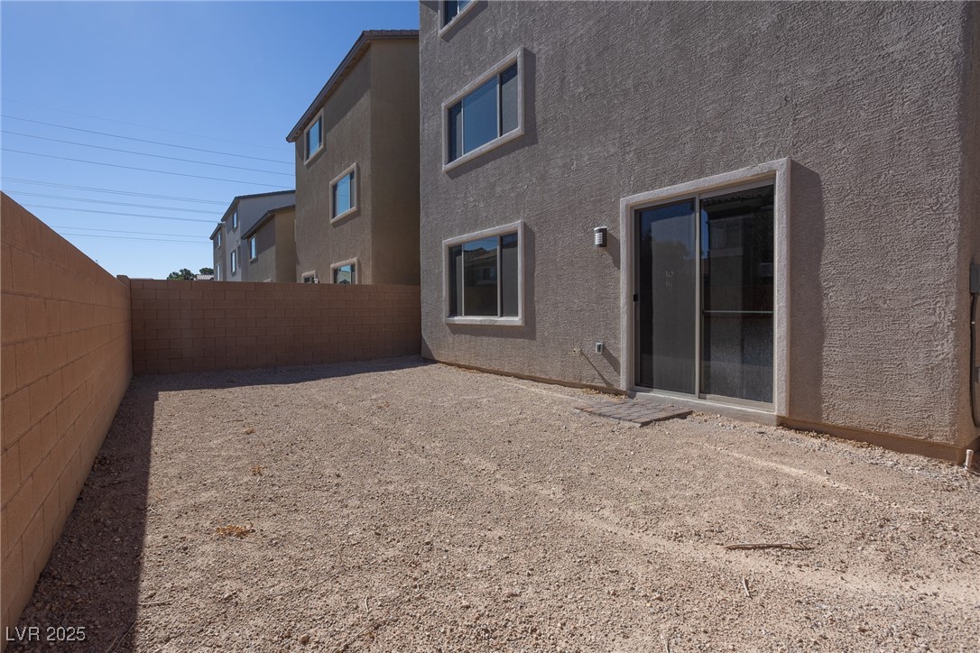 5670 Spring Trellis Street