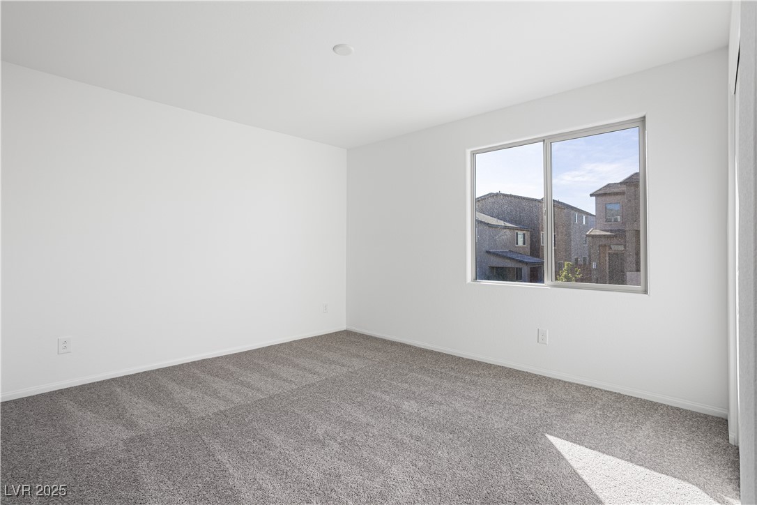 5662 Spring Trellis Street