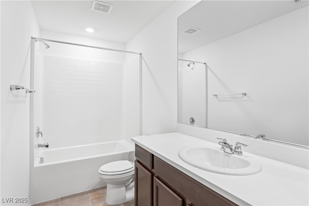 5646 Spring Trellis Street