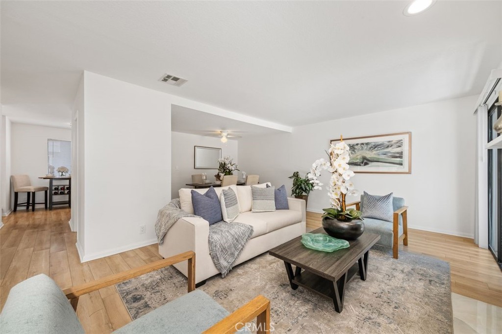 4455 Rockland Place 12