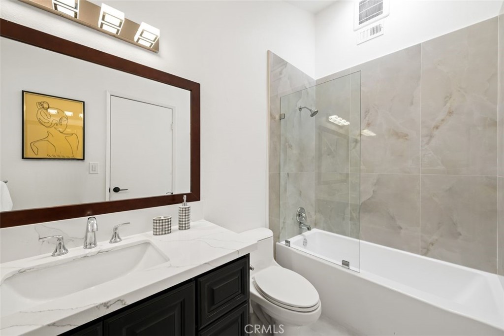 4455 Rockland Place 12