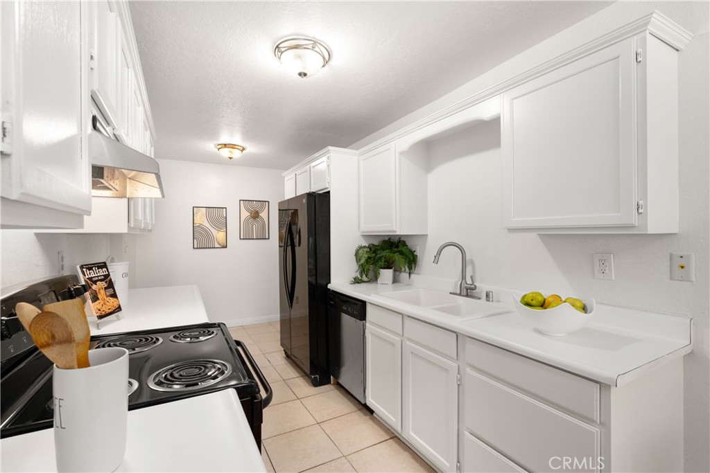 2386 E Del Mar Boulevard 107