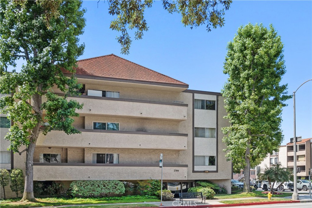 2386 E Del Mar Boulevard 107