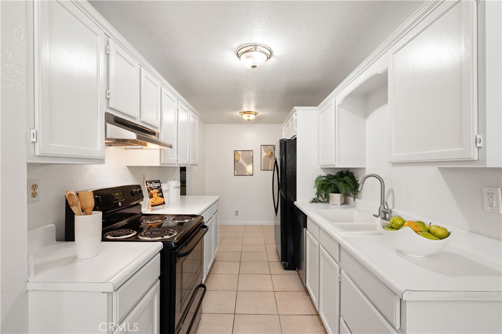 2386 E Del Mar Boulevard 107