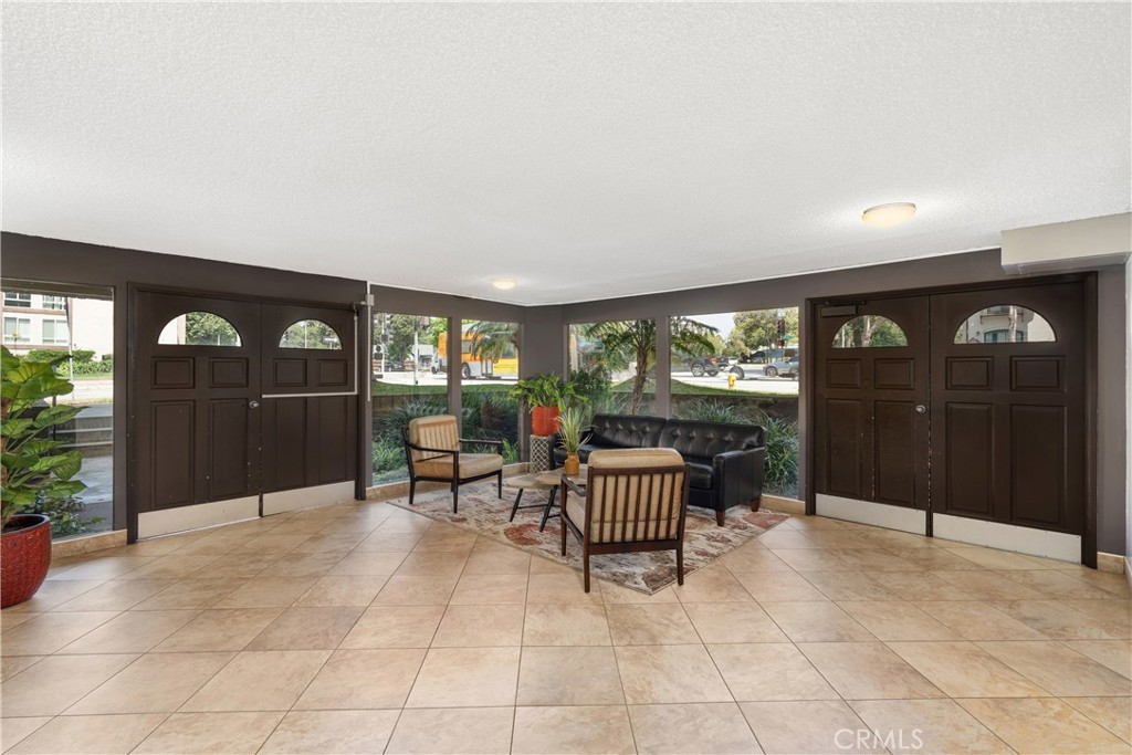 2386 E Del Mar Boulevard 107