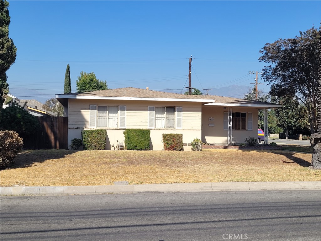 533 E Longden Avenue