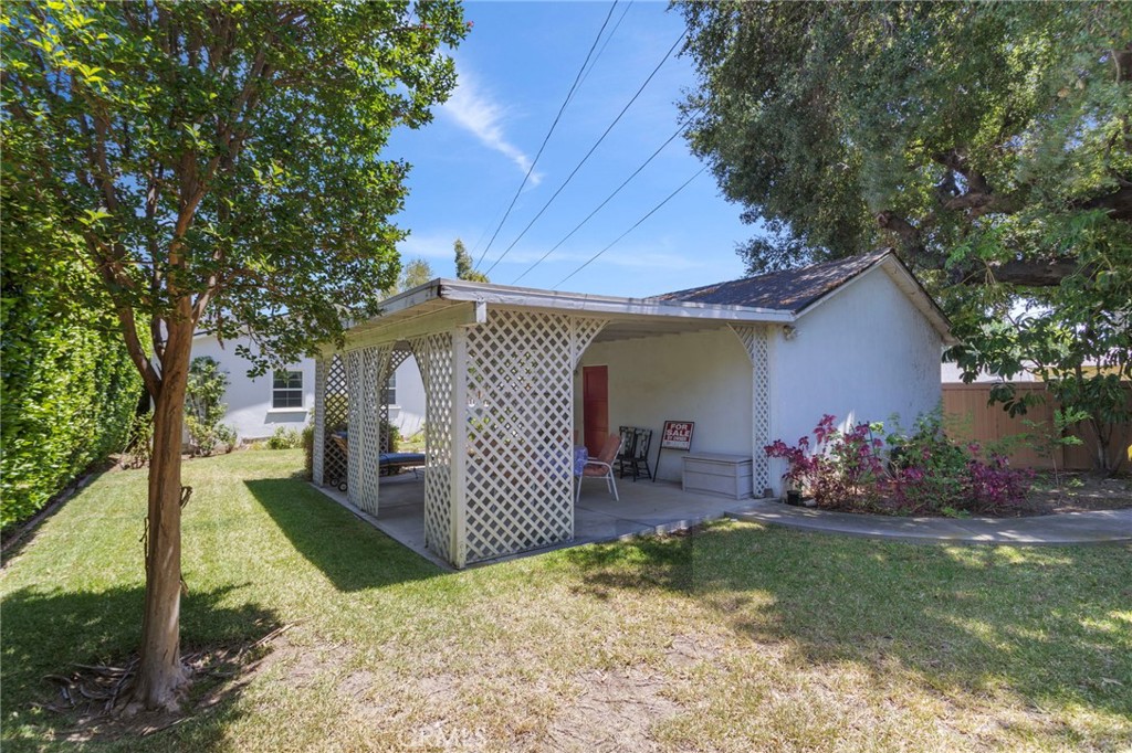 525 Hacienda Drive