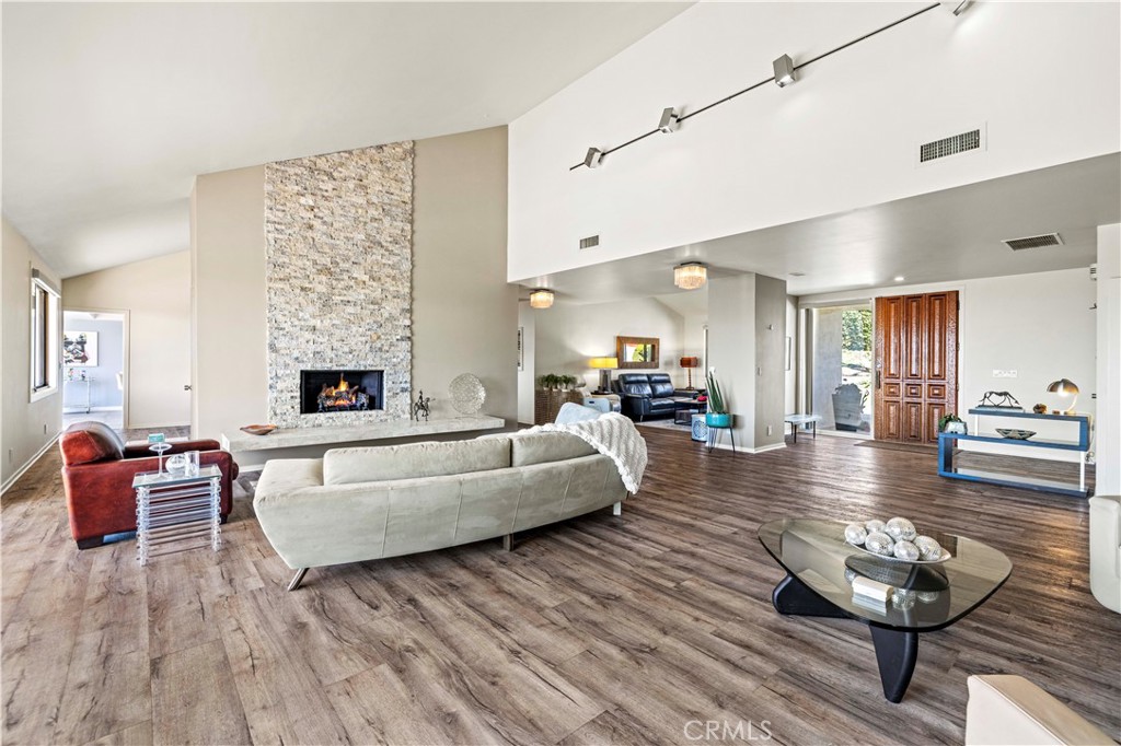 2232 Golden Meadow Drive