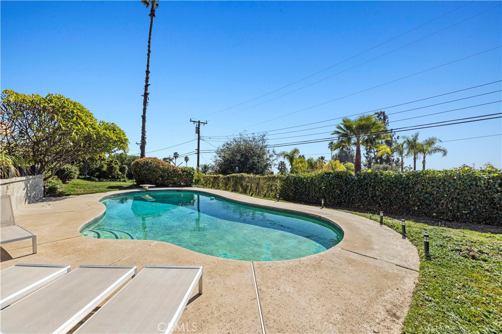 2232 Golden Meadow Drive