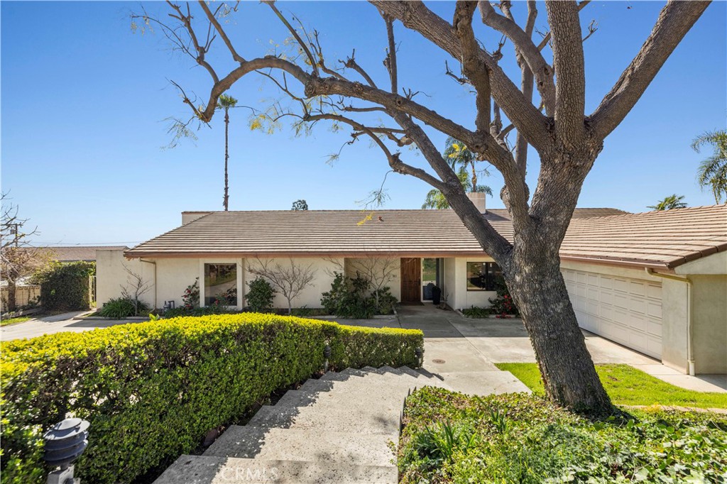2232 Golden Meadow Drive