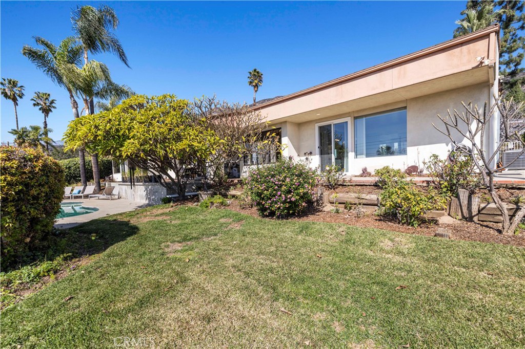 2232 Golden Meadow Drive