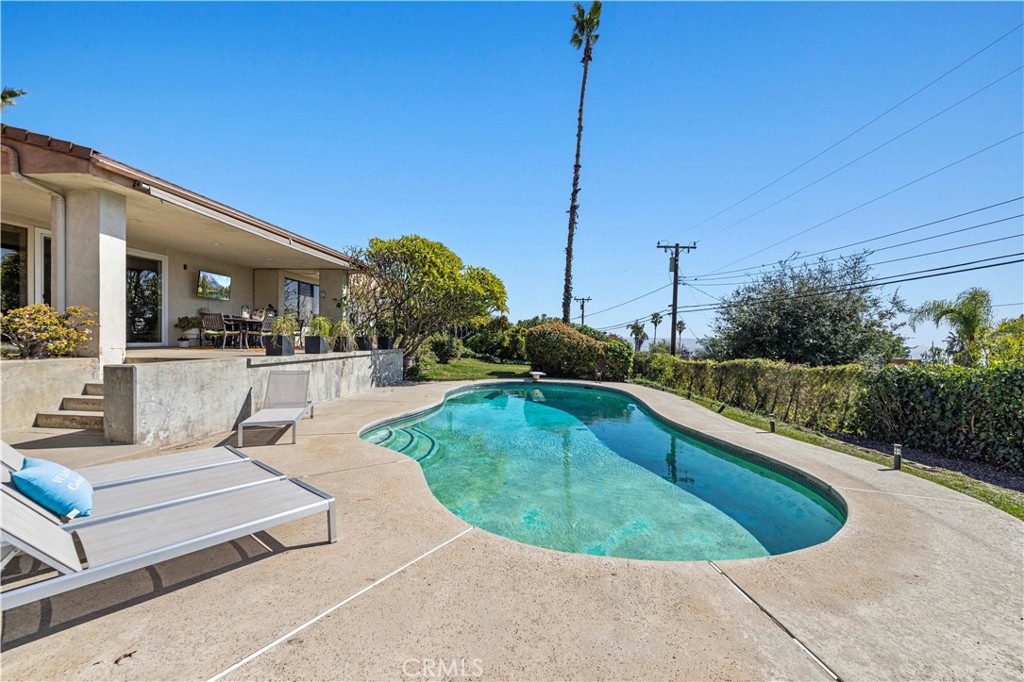 2232 Golden Meadow Drive