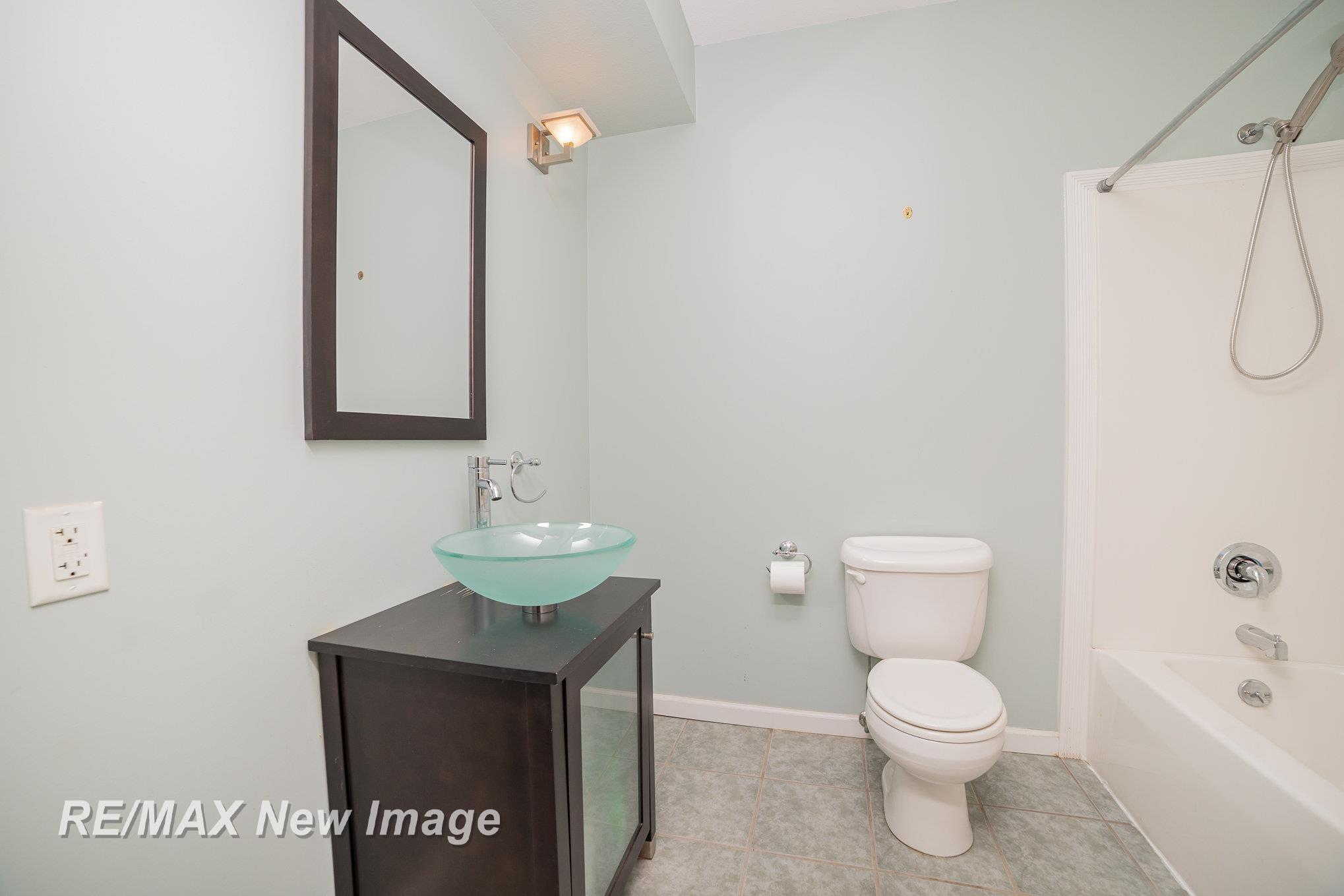 2510 Greenwich Circle