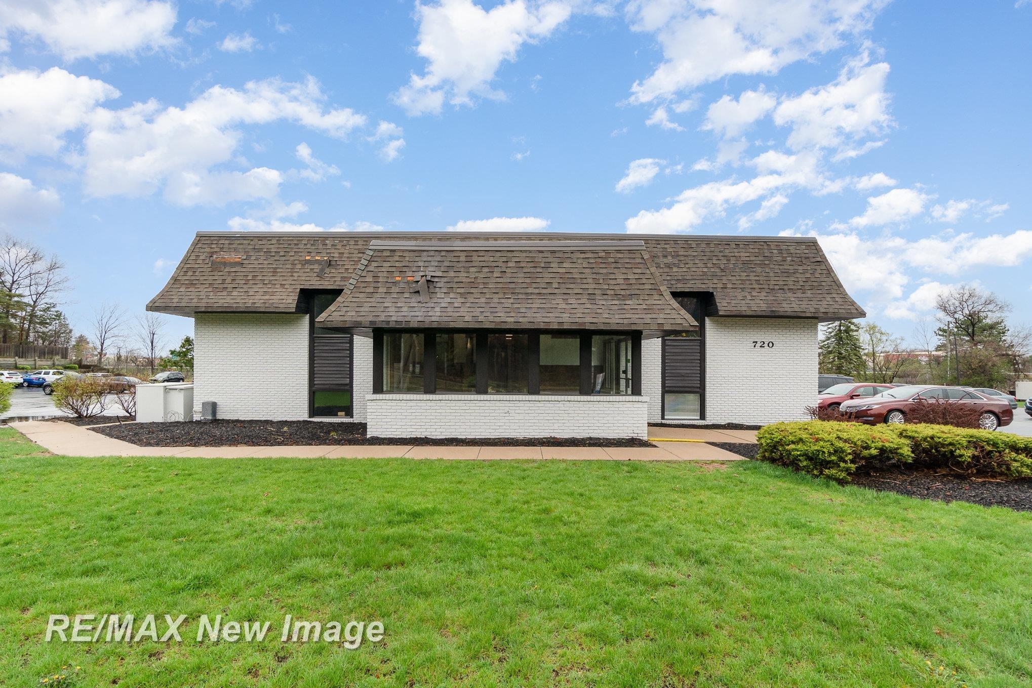 720 W Wackerly Street