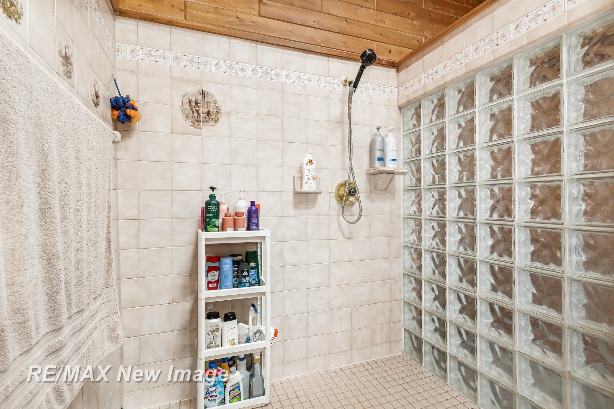 859 E Gordonville Road