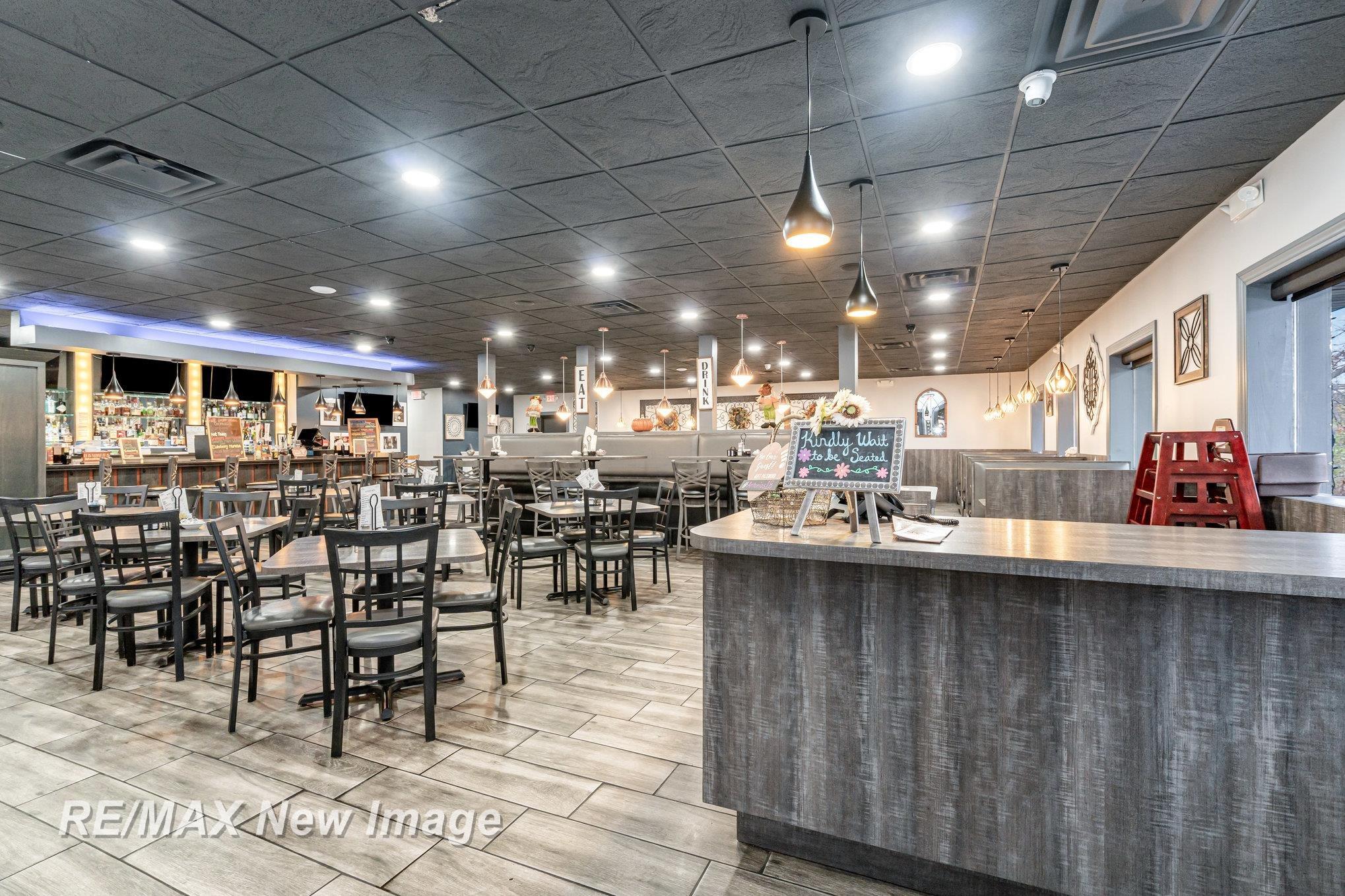 1716 W Wackerly Street