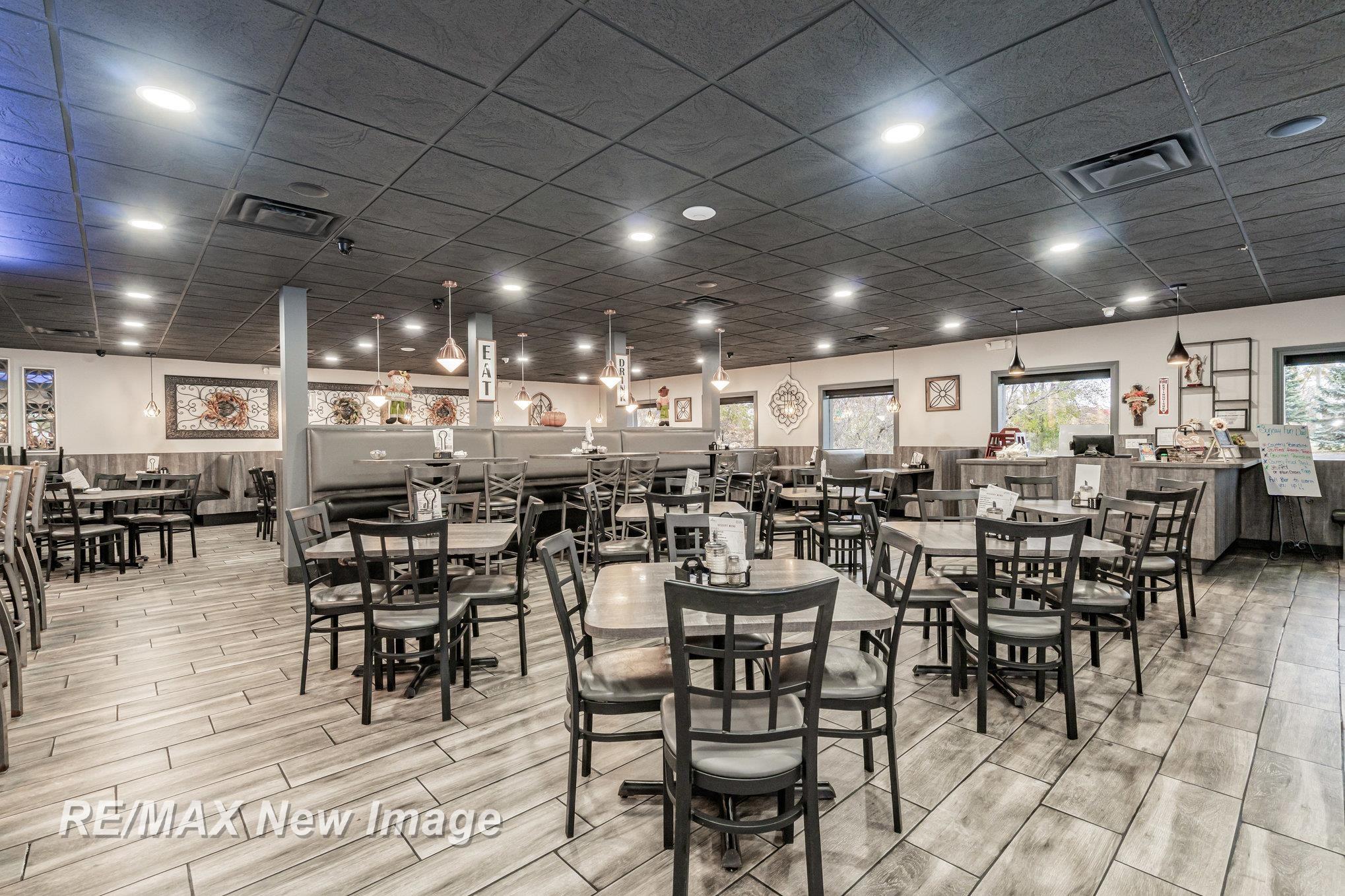 1716 W Wackerly Street