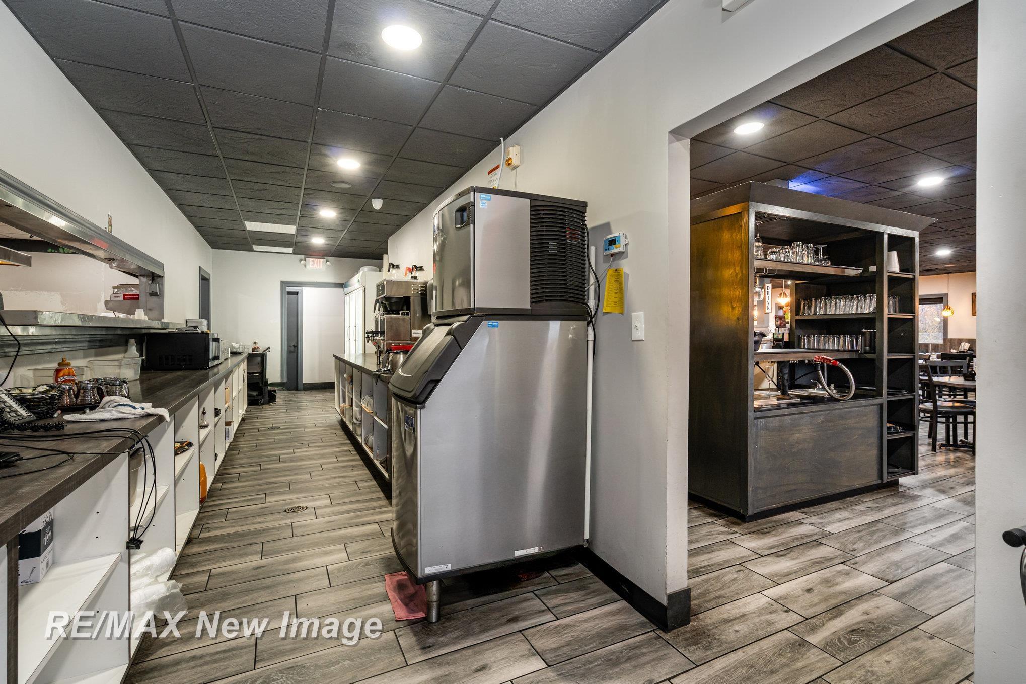 1716 W Wackerly Street