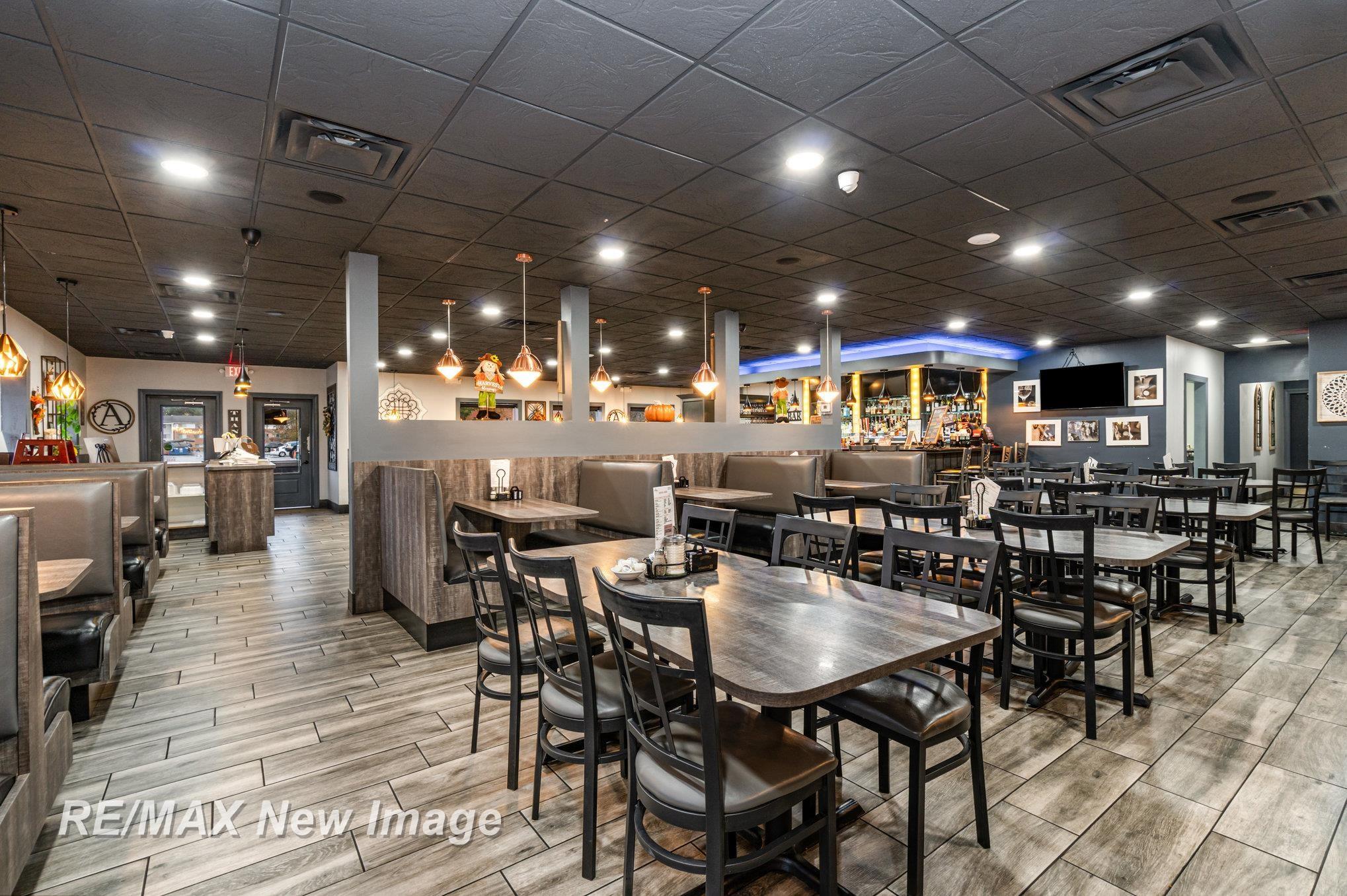 1716 W Wackerly Street