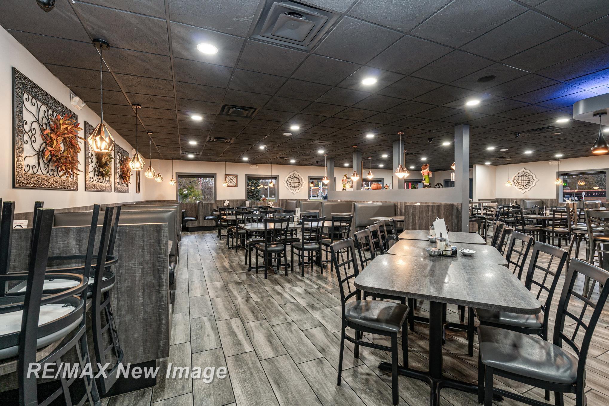 1716 W Wackerly Street