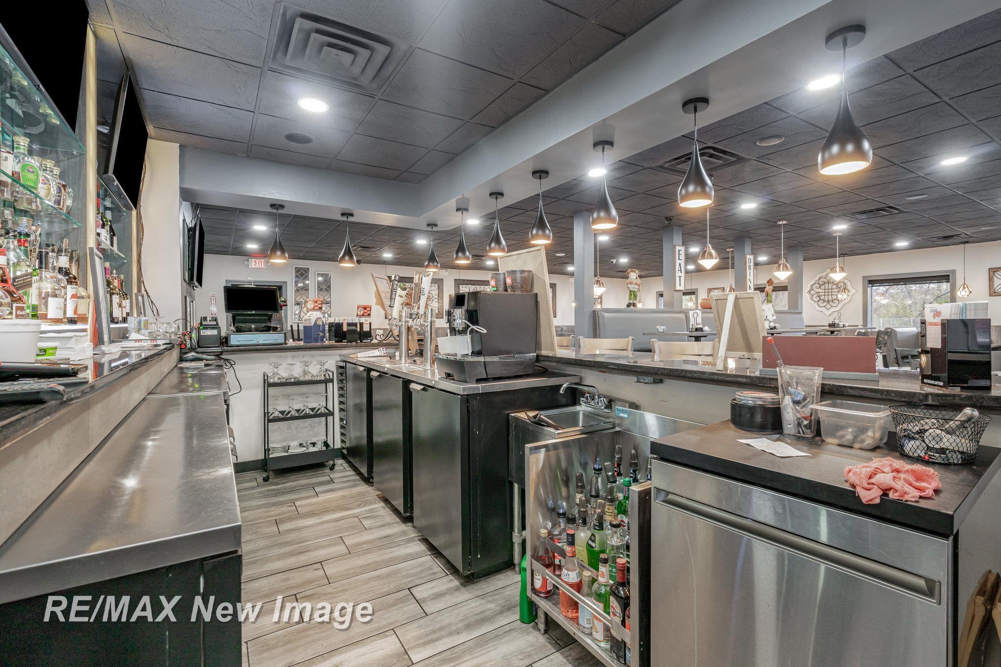 1716 W Wackerly Street