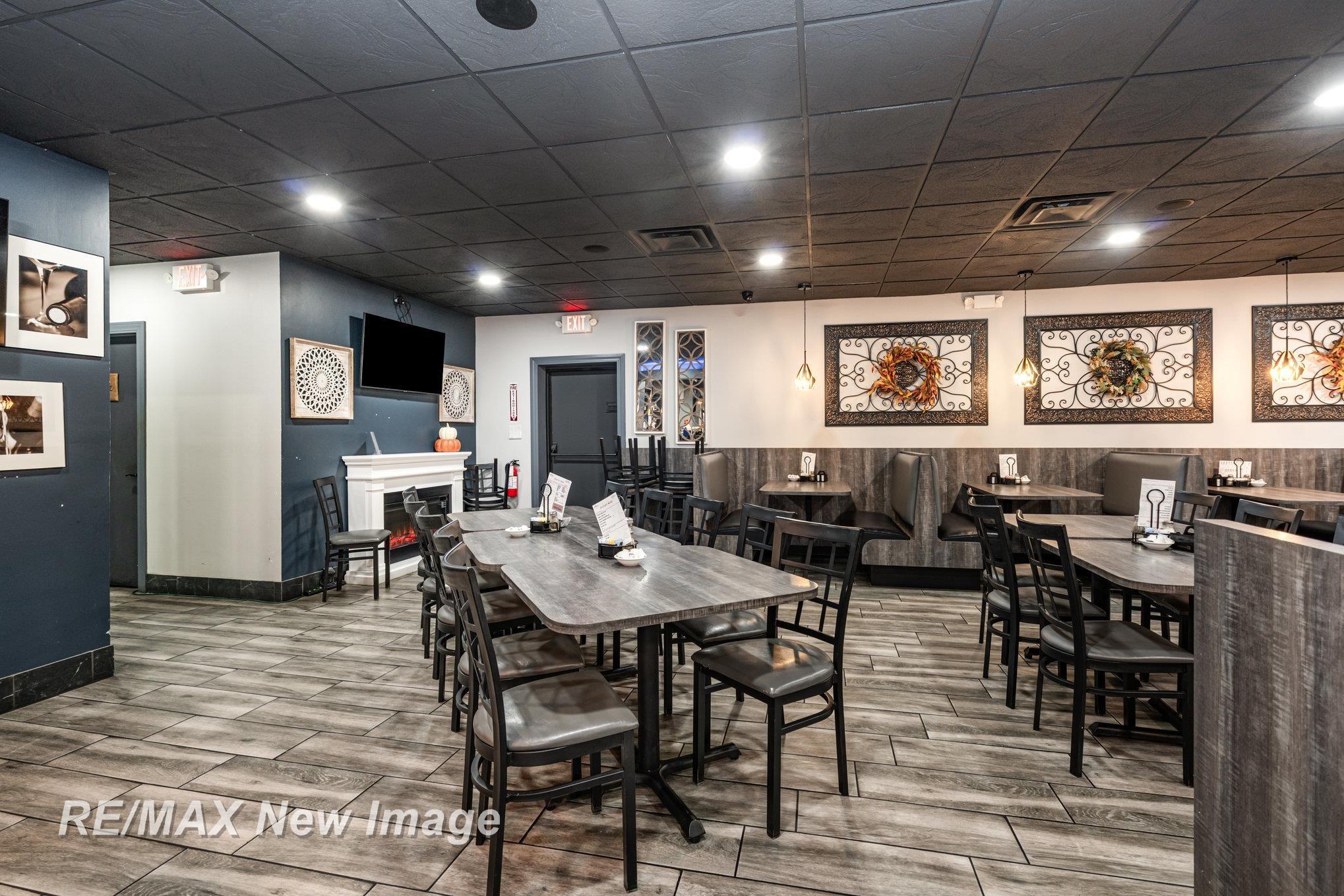 1716 W Wackerly Street