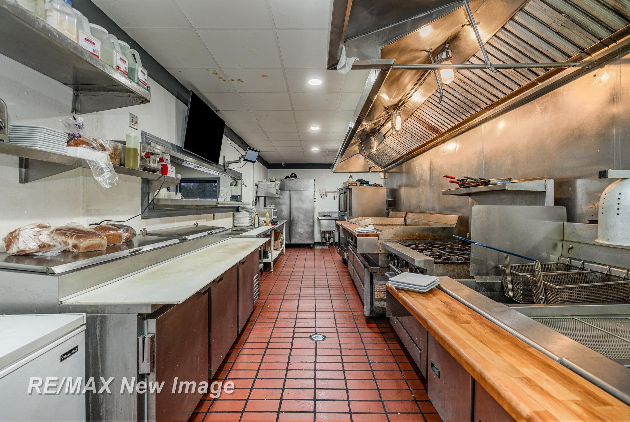 1716 W Wackerly Street