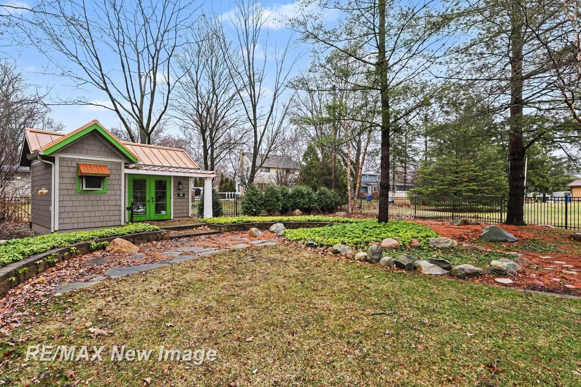 314 W Saint Andrews Road