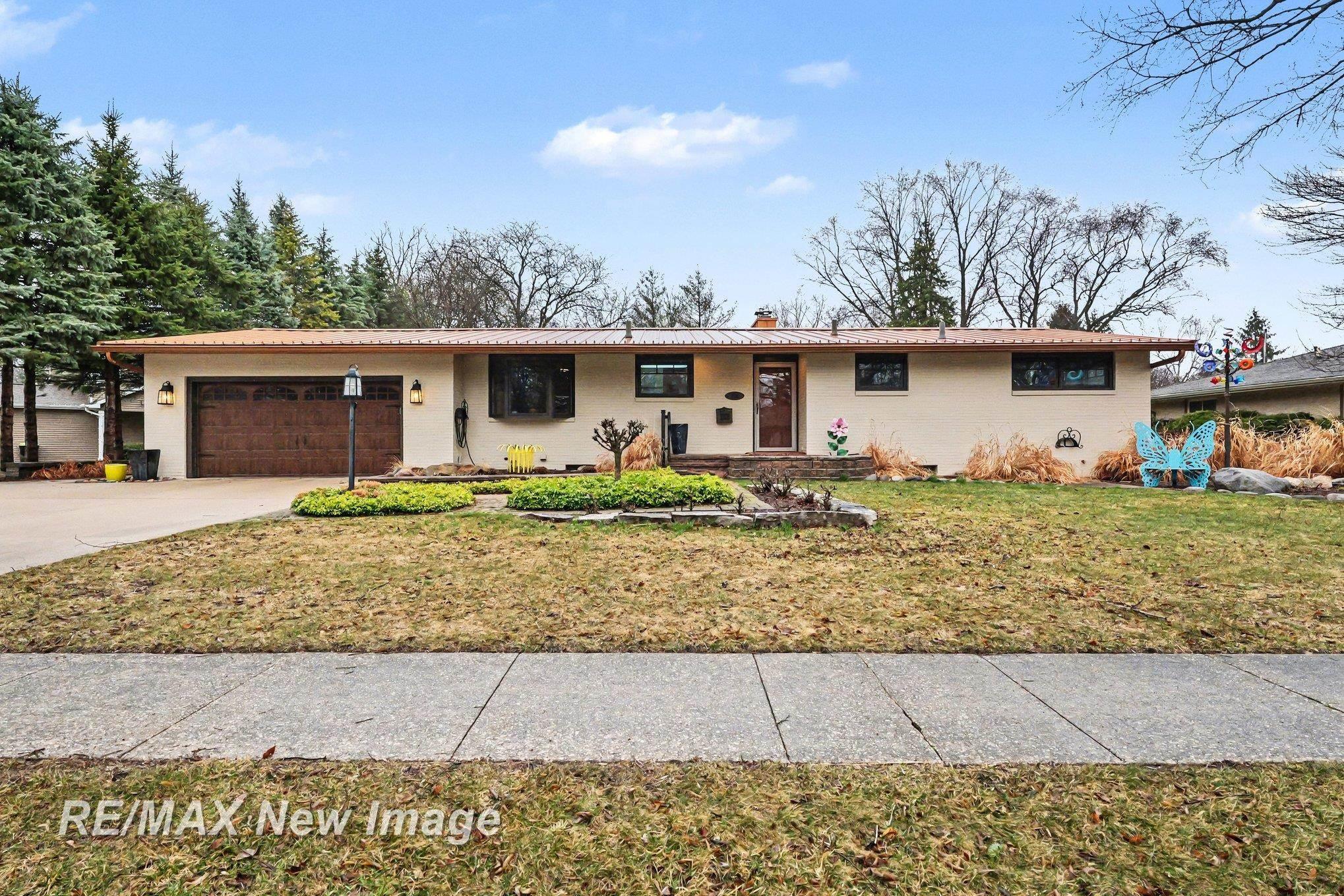 314 W Saint Andrews Road