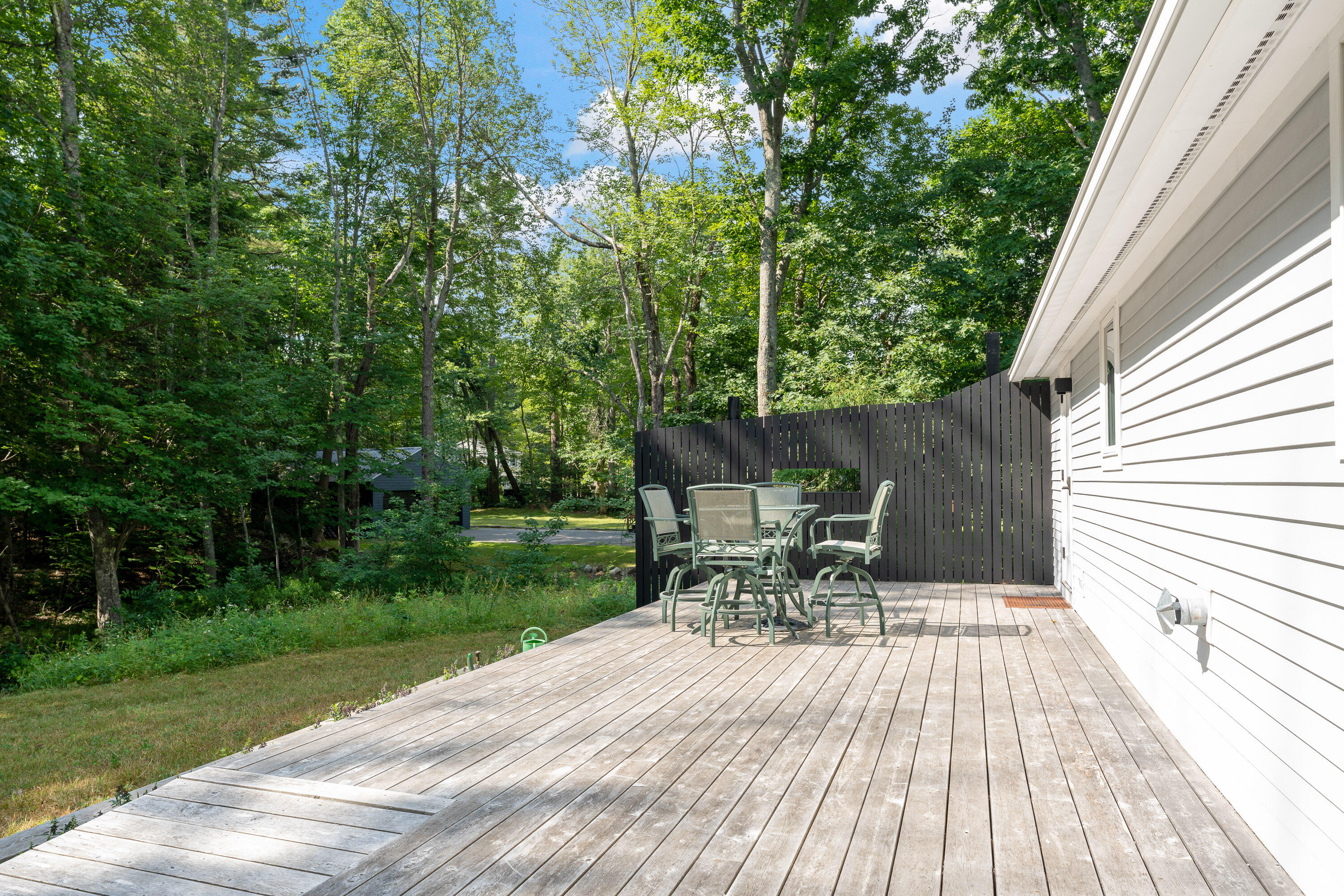 85 Beachwood Avenue