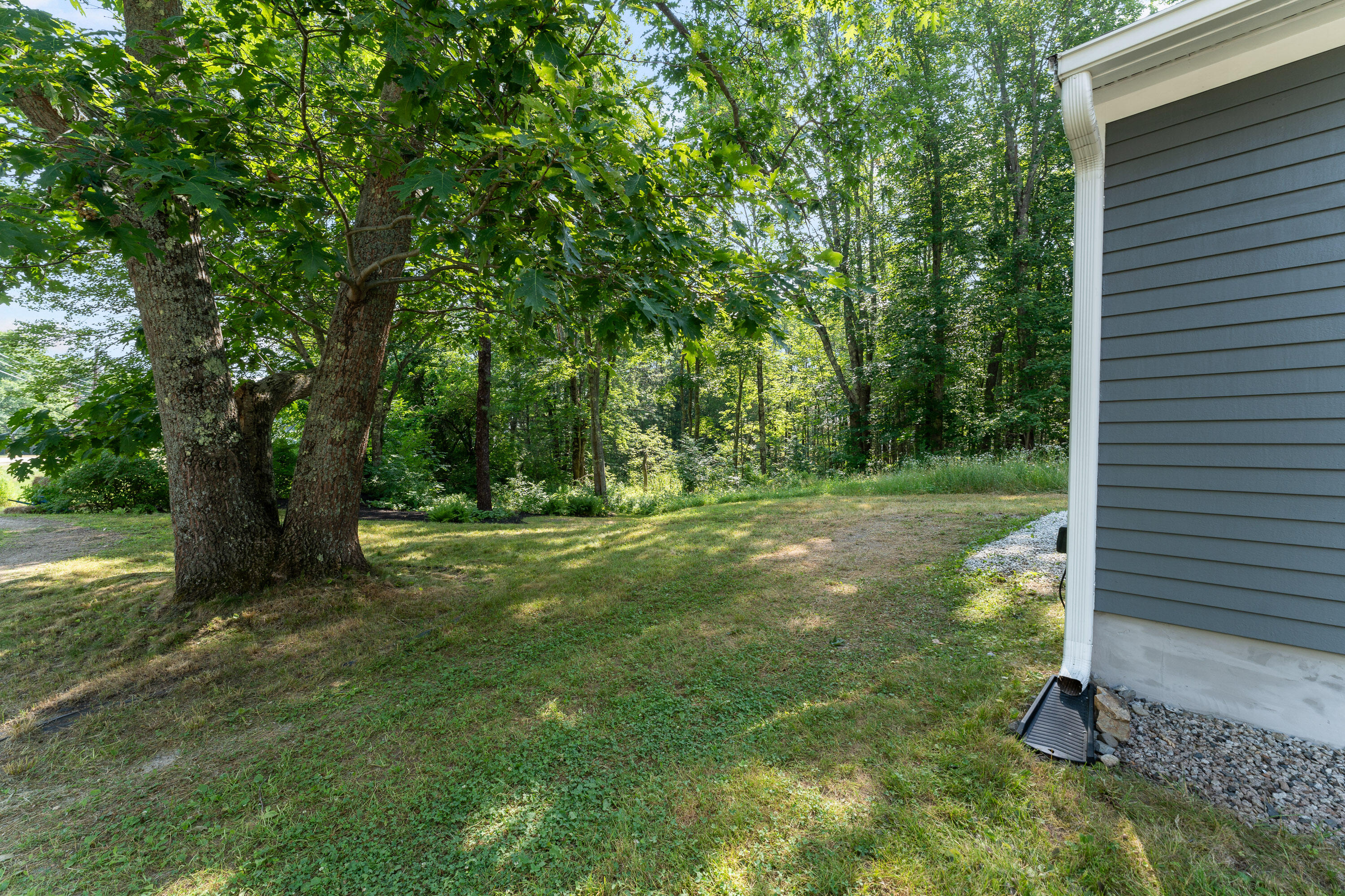 85 Beachwood Avenue