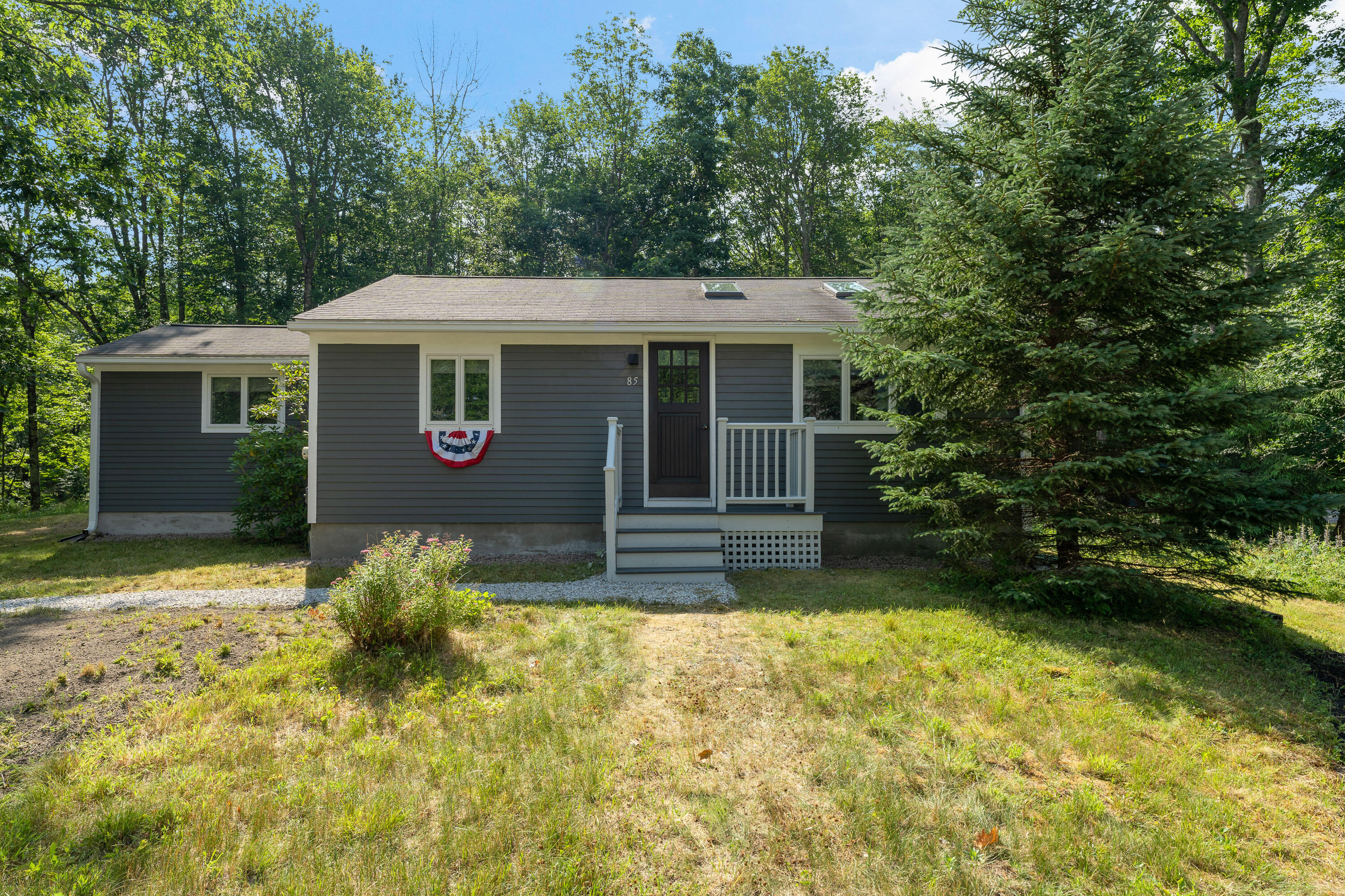 85 Beachwood Avenue