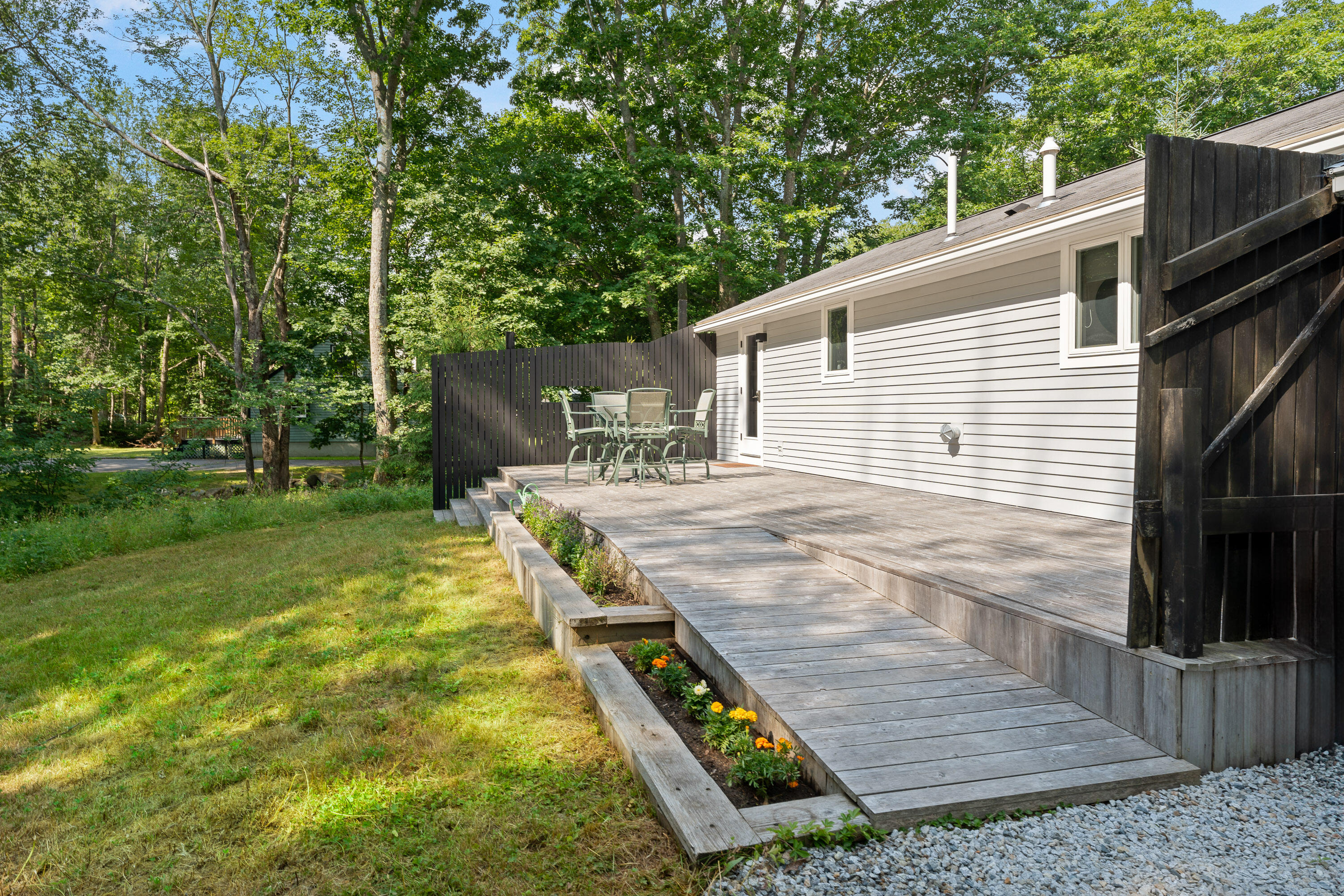 85 Beachwood Avenue