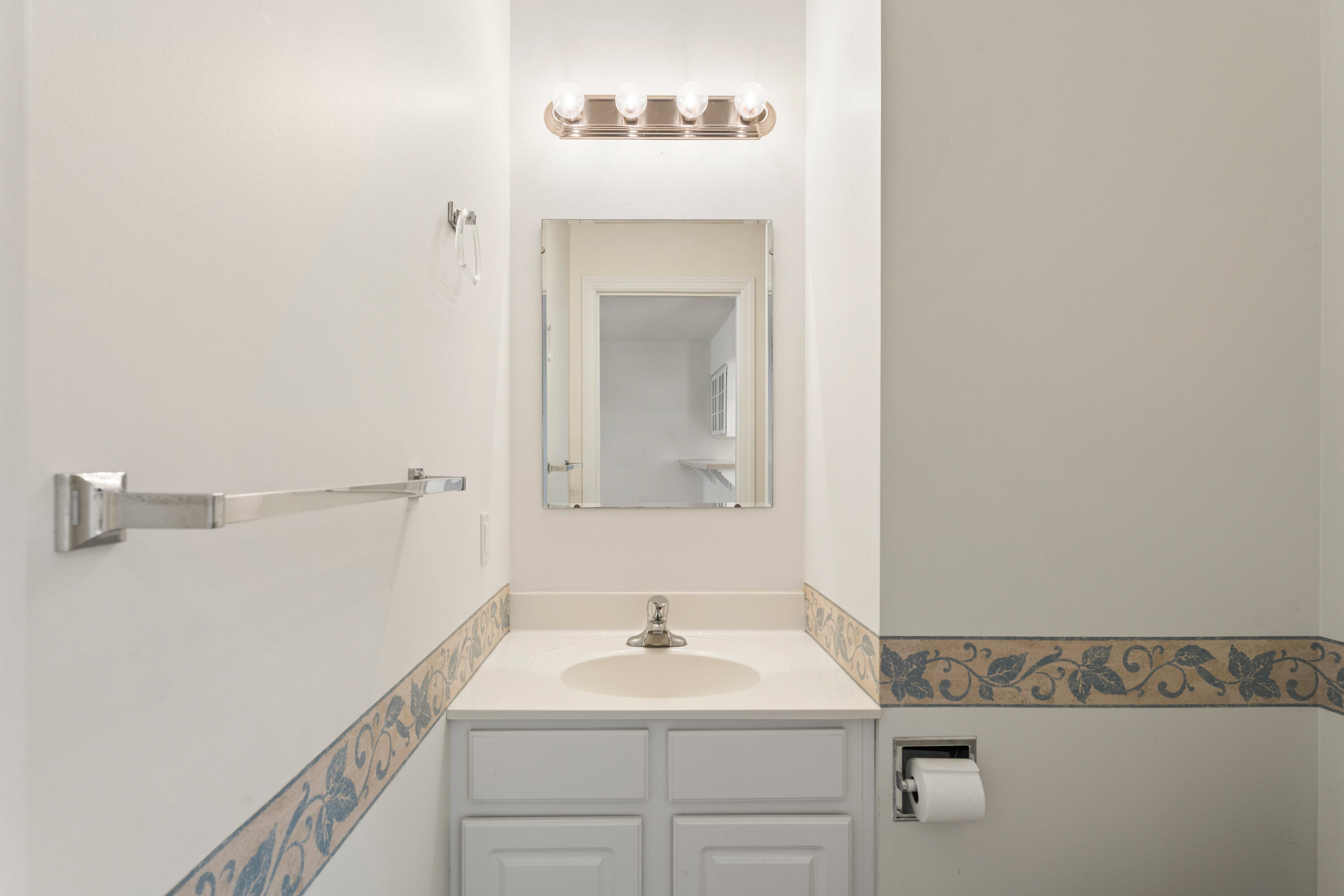 44 Sylvan Way 44