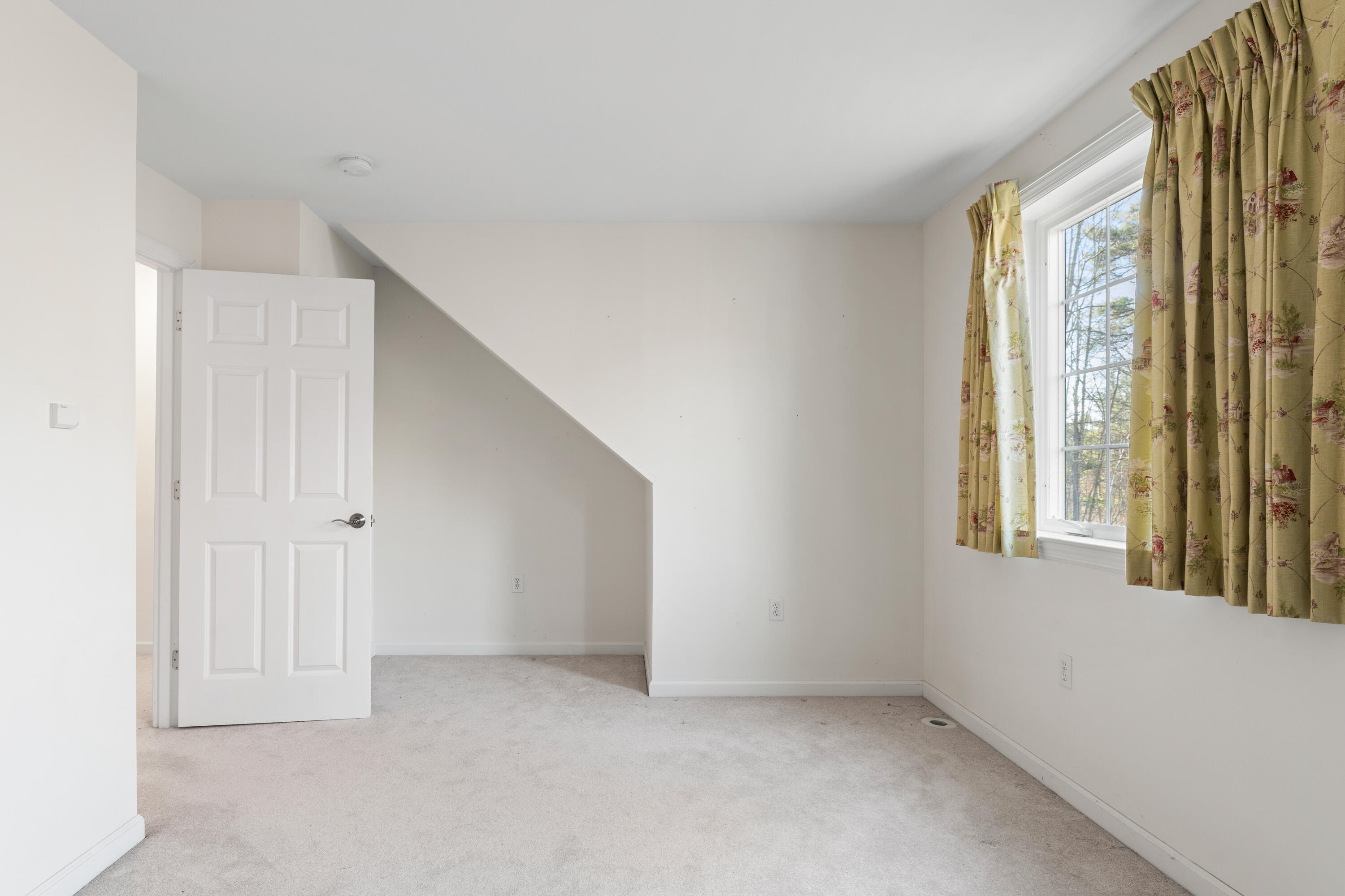 44 Sylvan Way 44