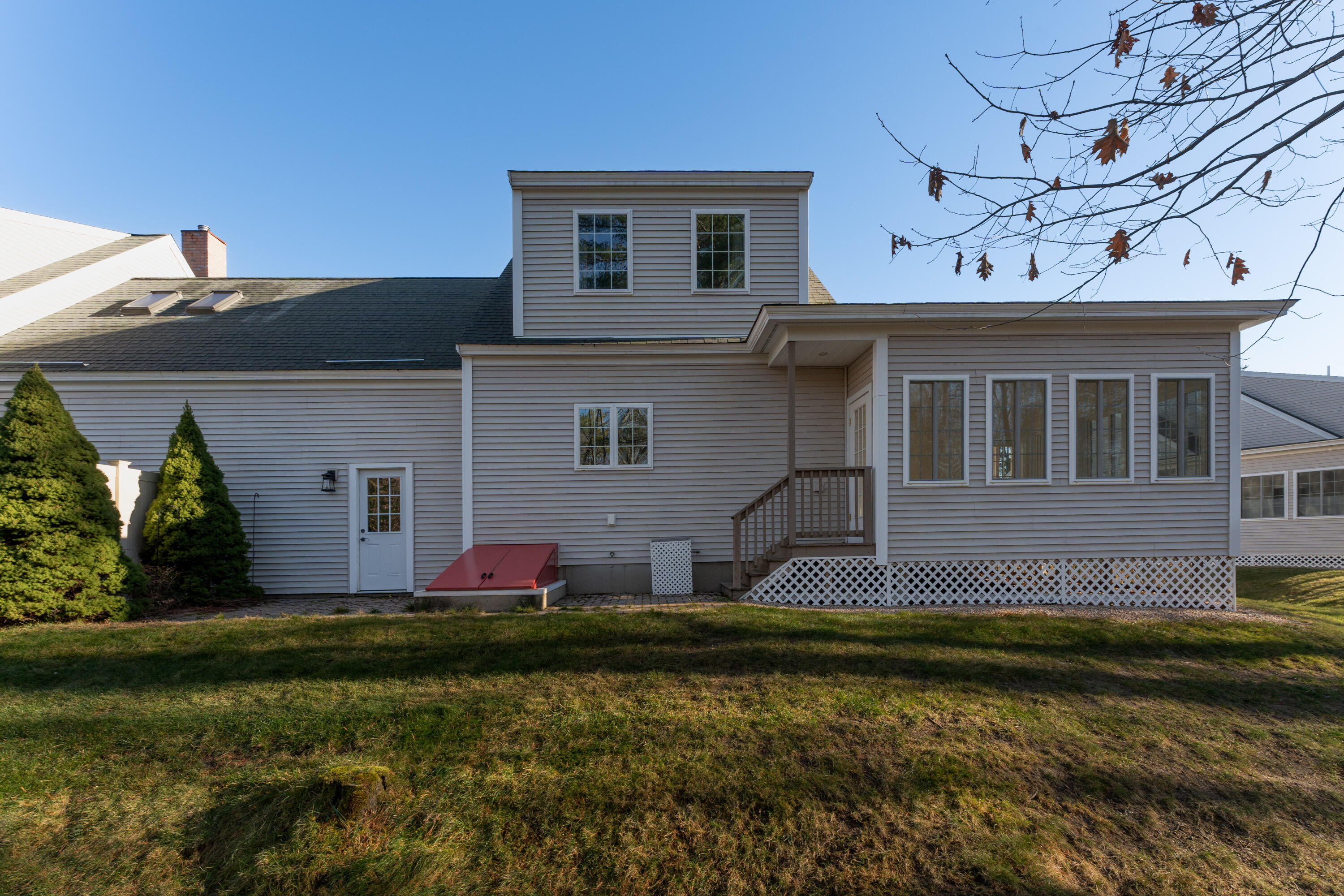 44 Sylvan Way 44