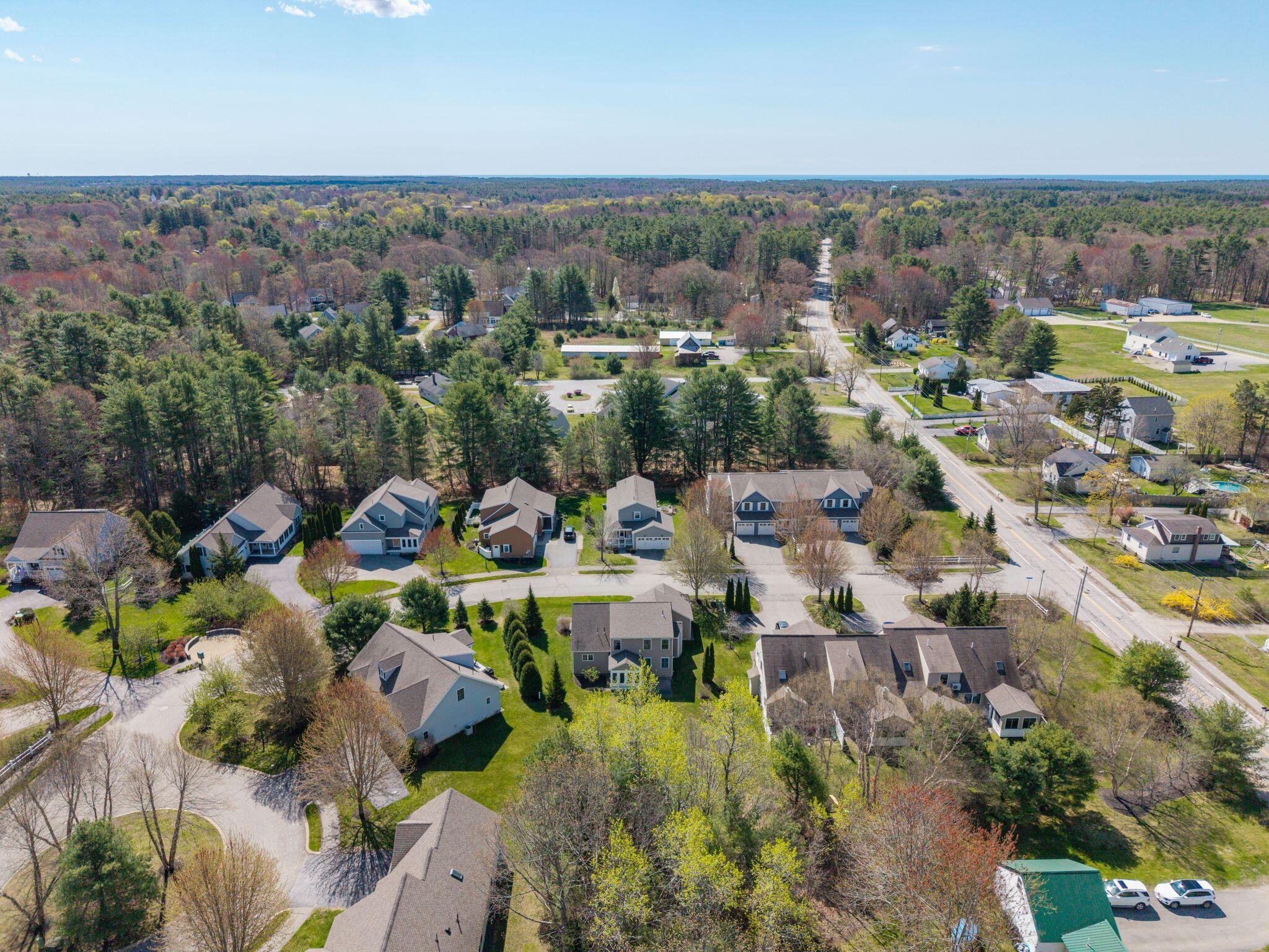10 Lexington Drive 9