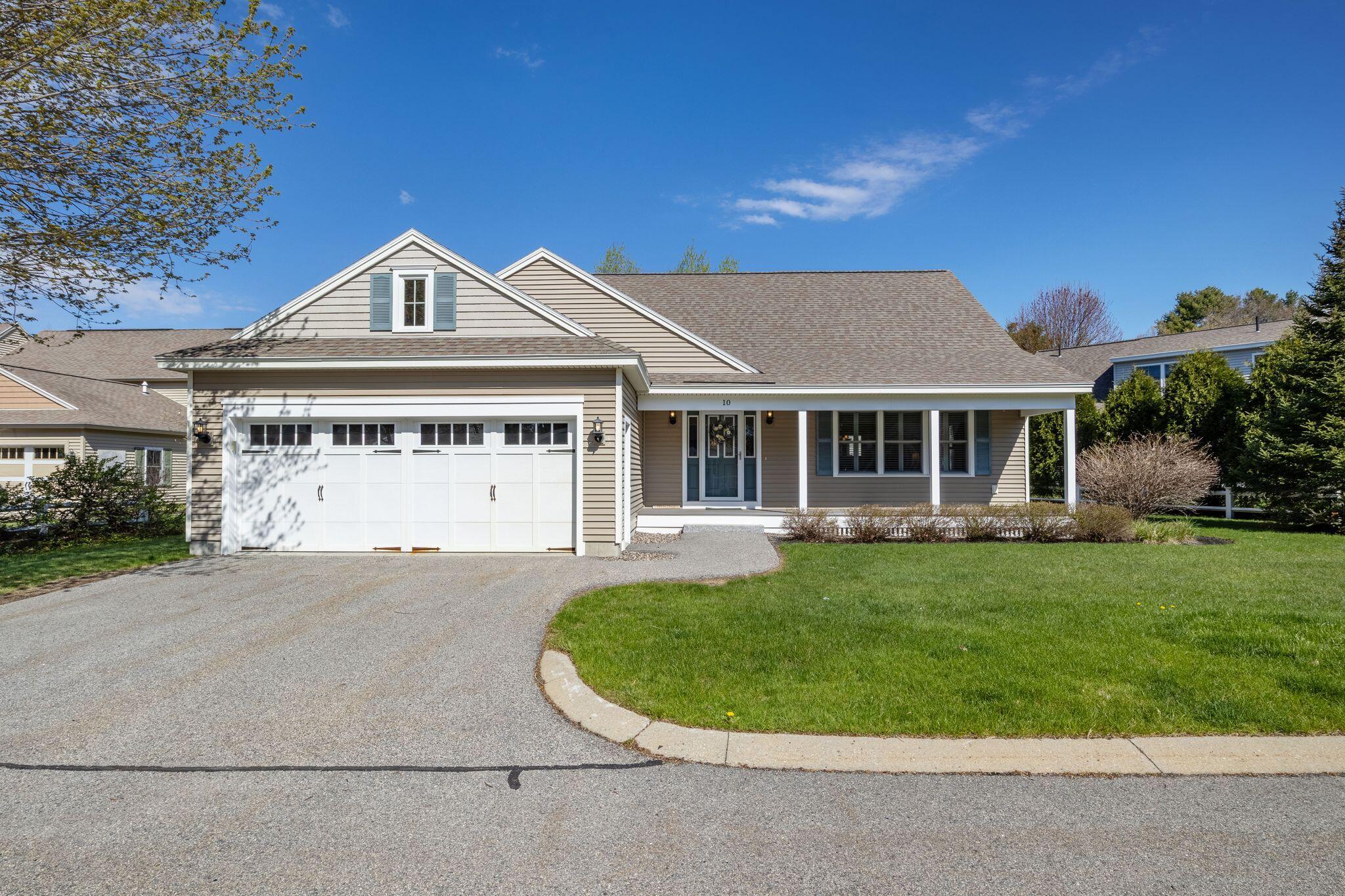 10 Lexington Drive 9