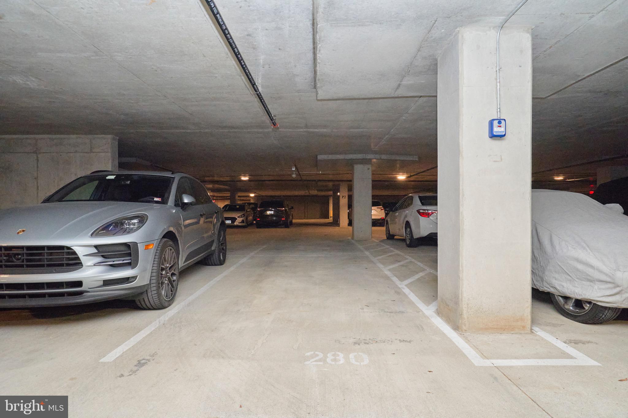 1761 Old Meadow Rd Unit: 307