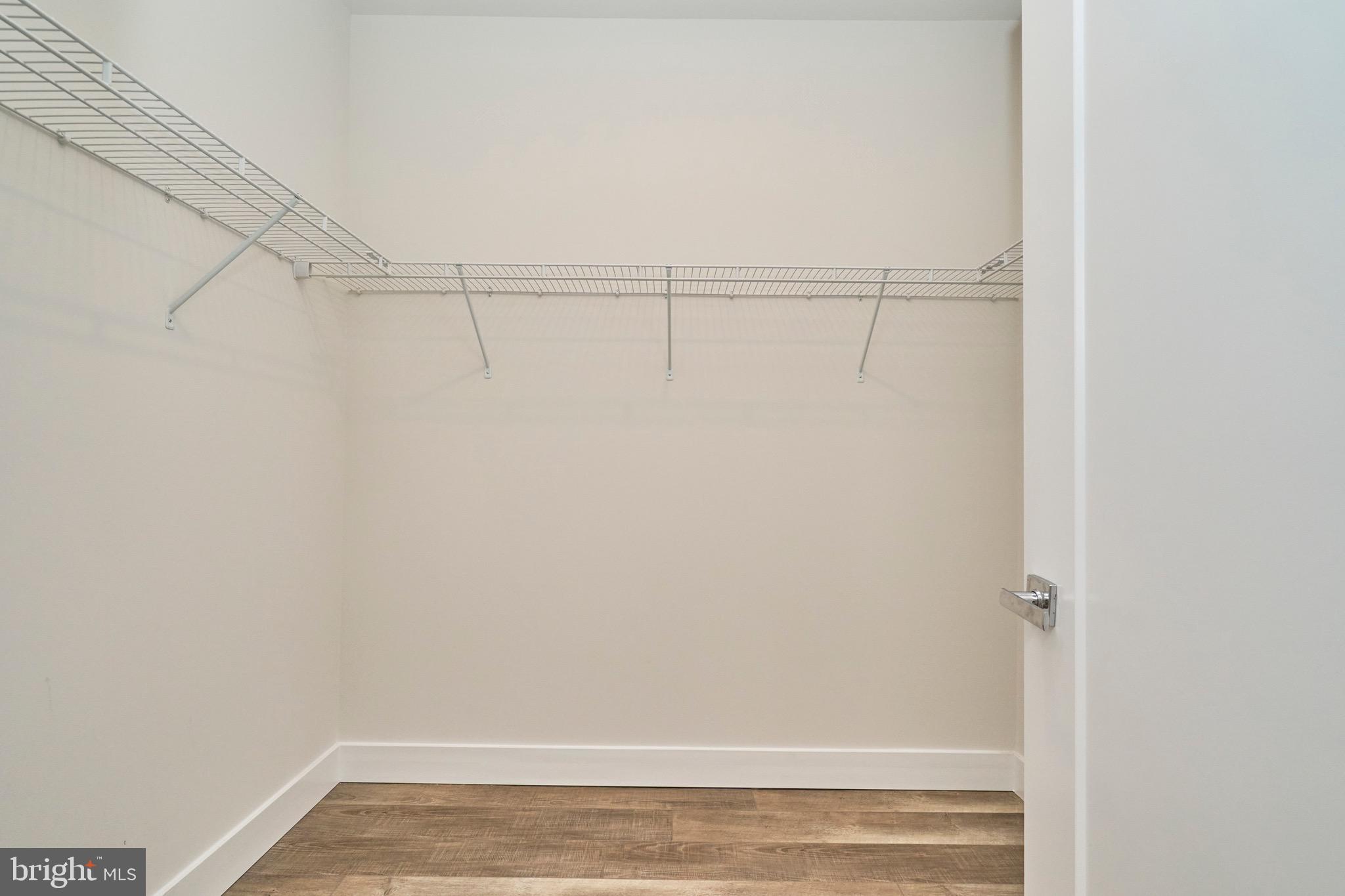 1761 Old Meadow Rd Unit: 307