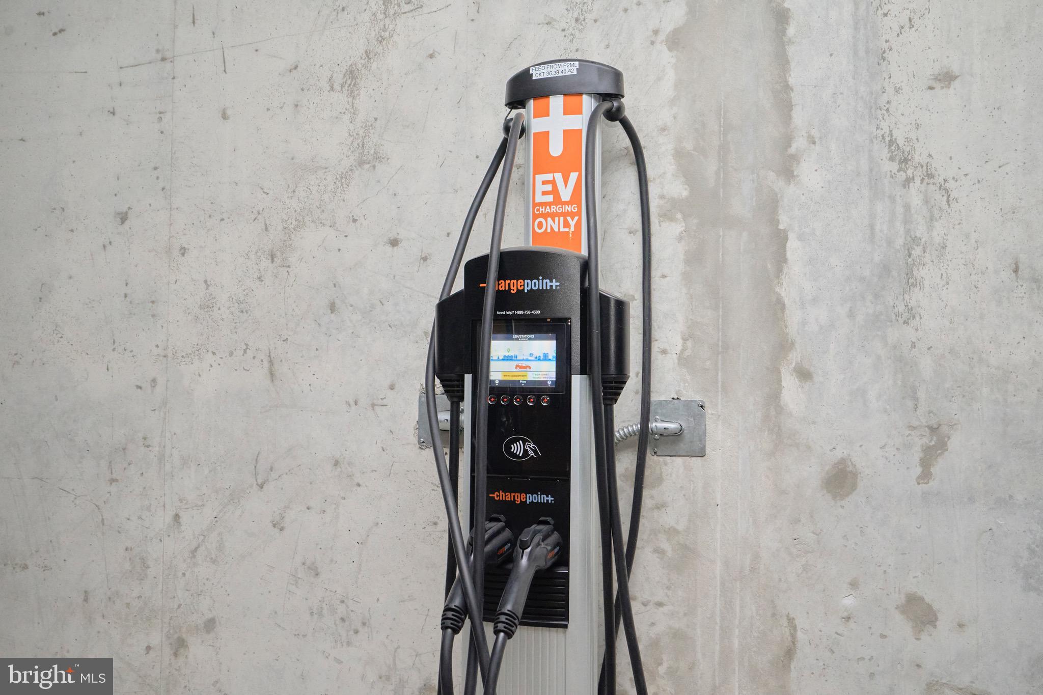 1761 Old Meadow Rd Unit: 307