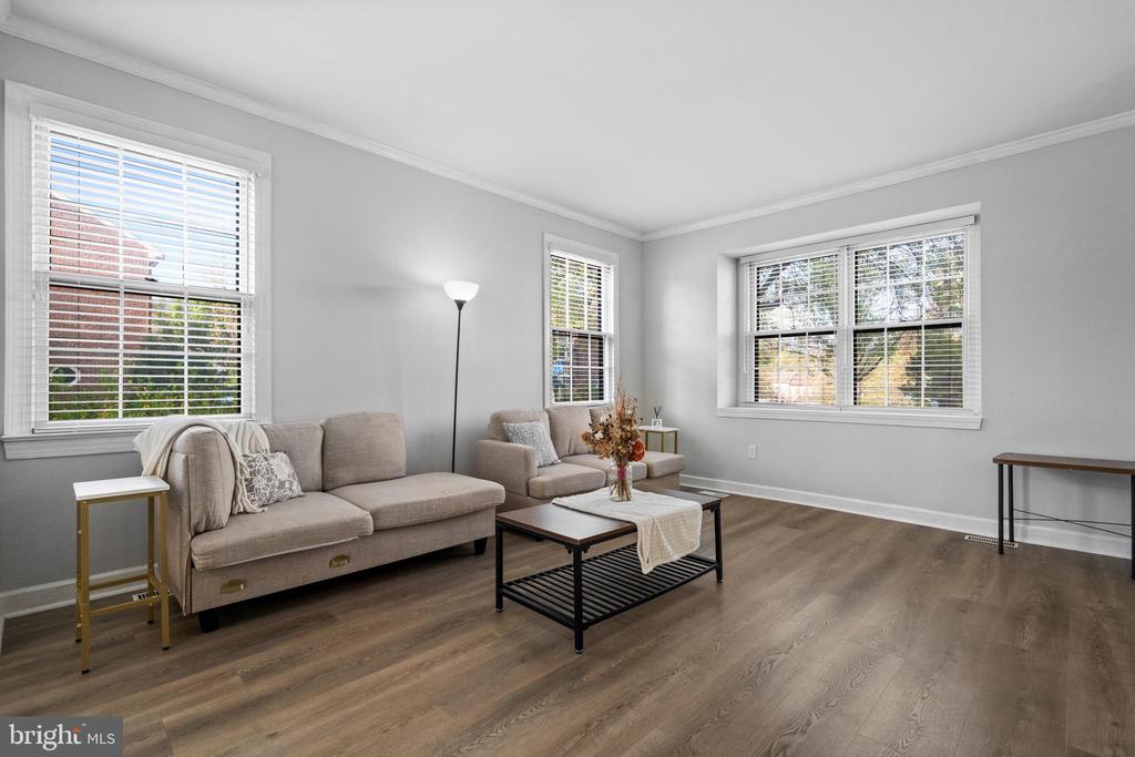 6062 Estates Dr