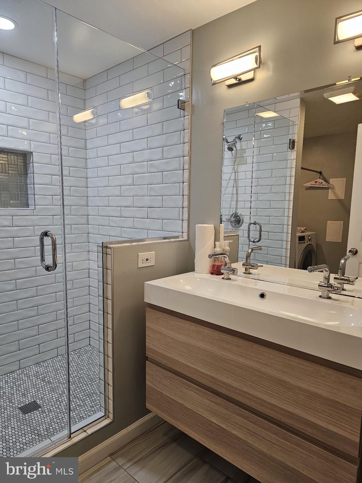 1631 BENNINGTON HOLLOW LN