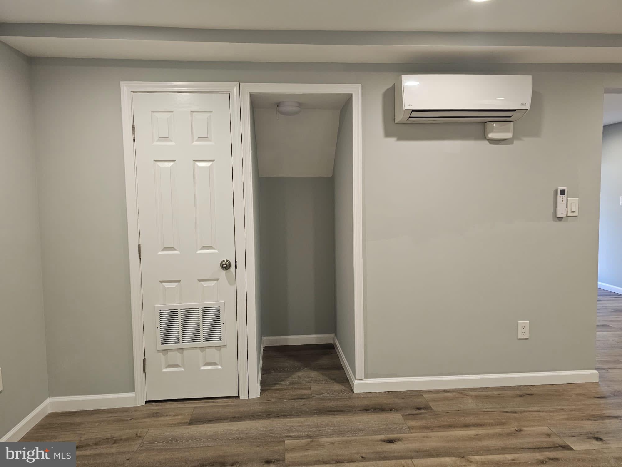 1631 BENNINGTON HOLLOW LN