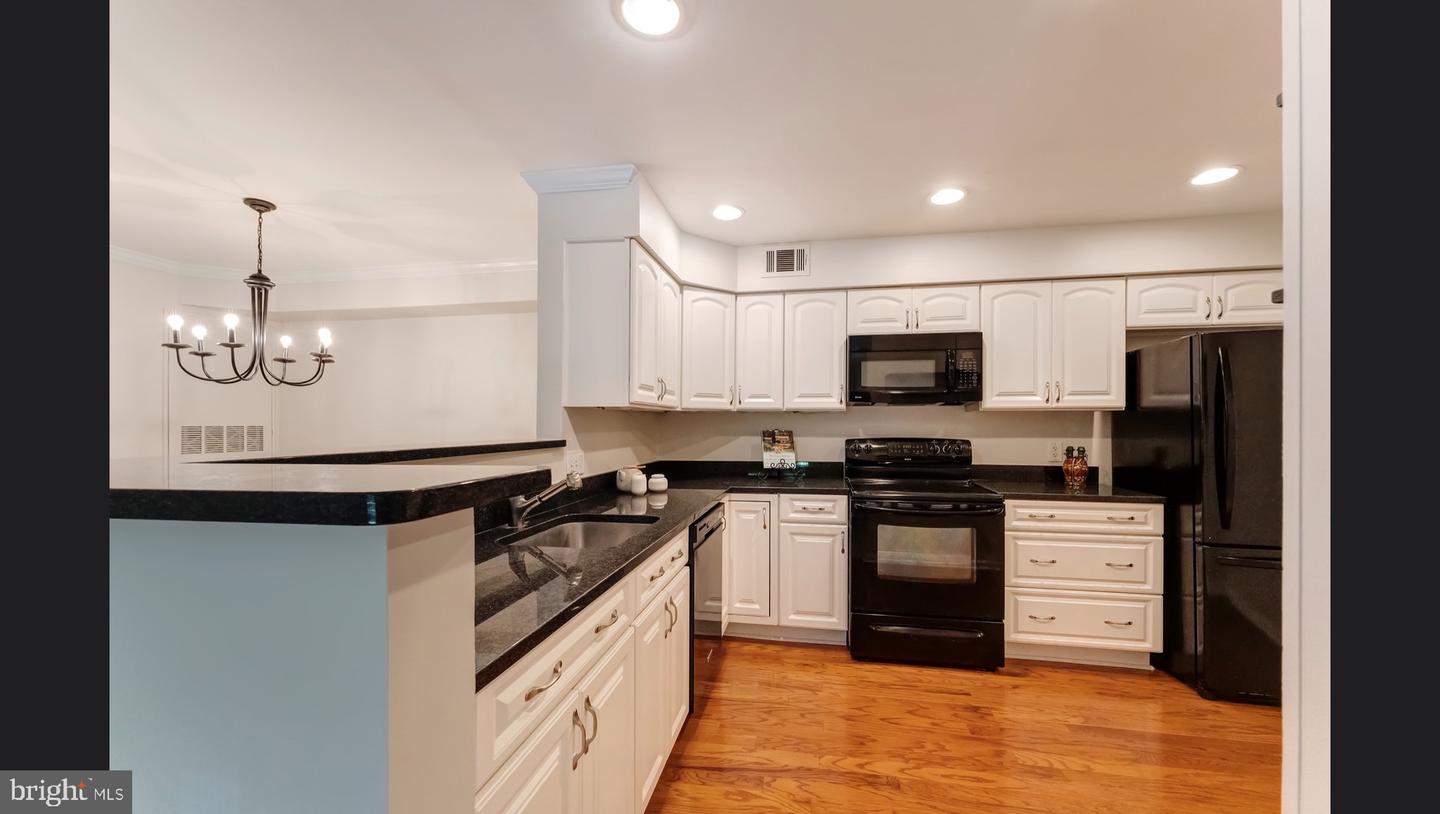 11709-H Karbon Hill Ct #609a