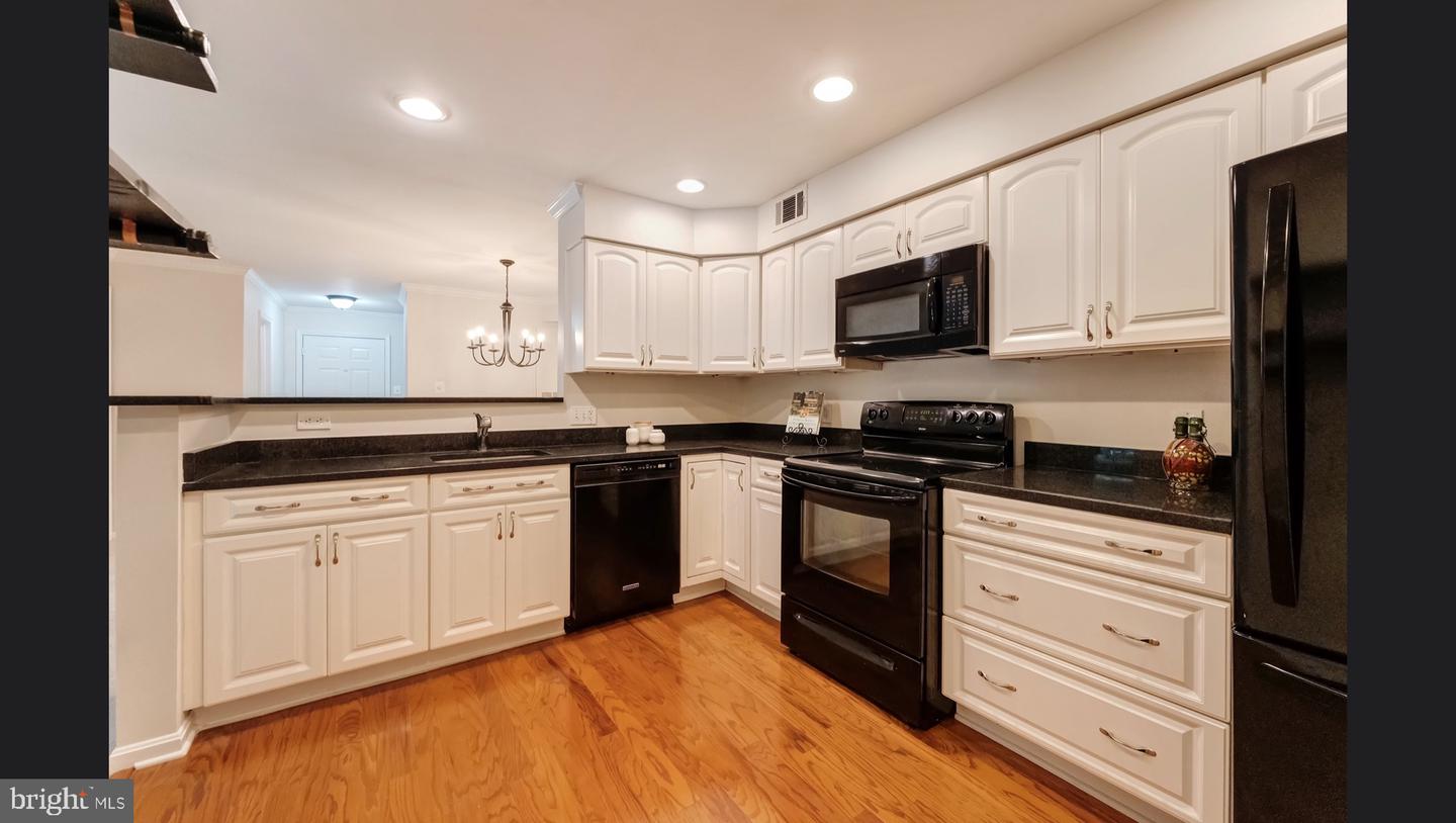 11709-H Karbon Hill Ct #609a